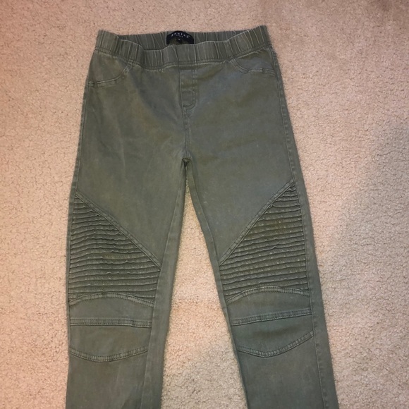 Jeans - Picture 2 of 5